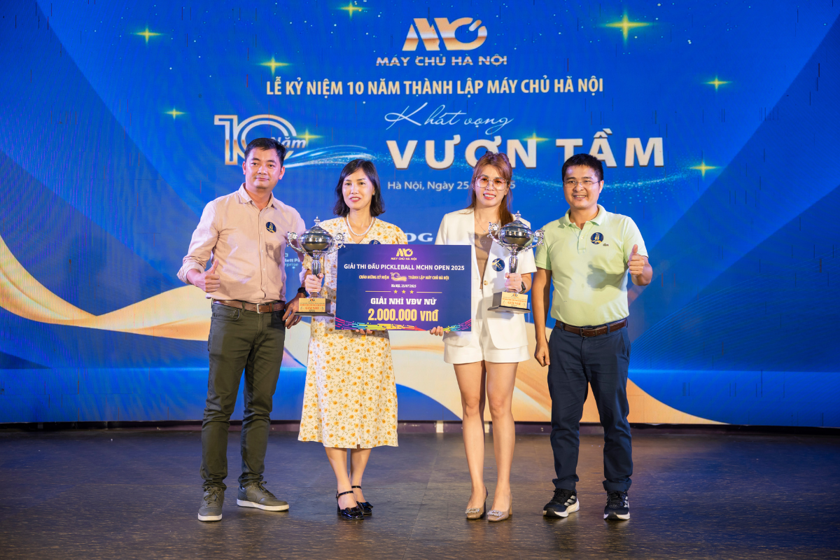 cap_van_dong_vien_nu_xuat_sac_gianh_giai_nhi_giai_dau_pickleball_mchn_open_2025