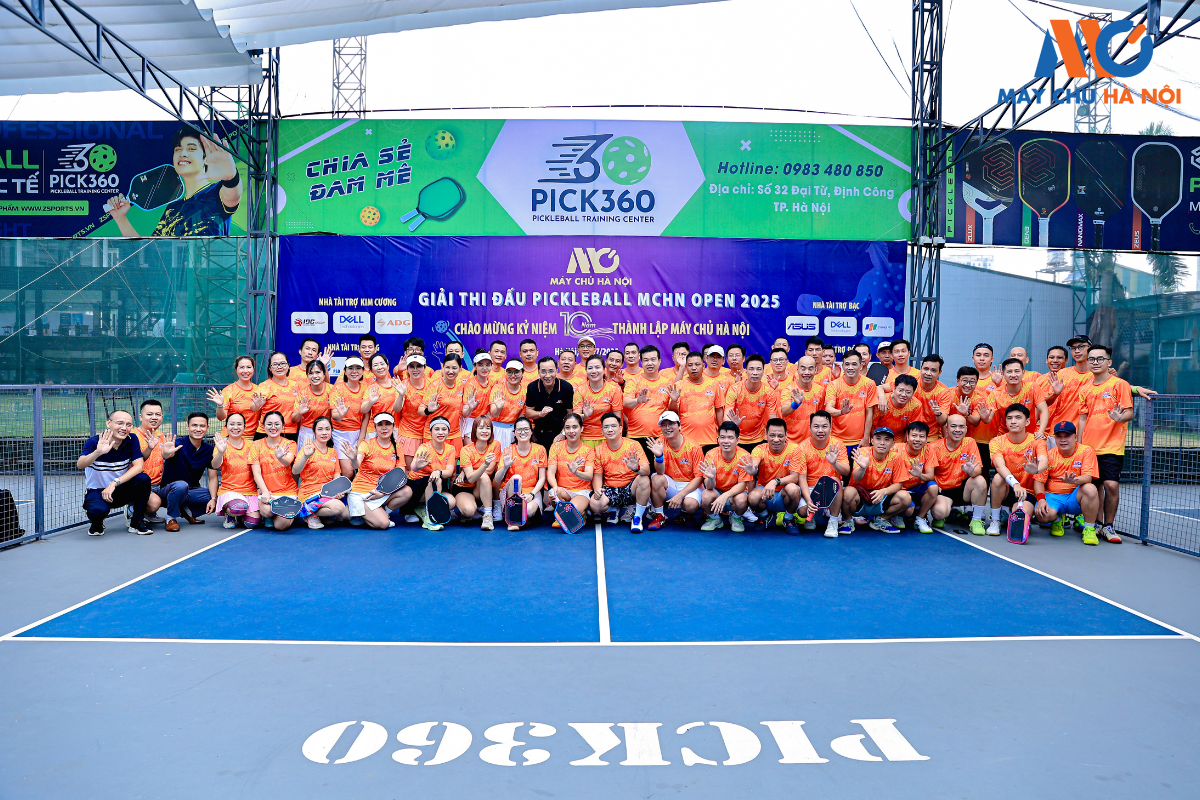 Máy Chủ Hà Nội Tổ Chức Giải Đấu PICKLEBALL MCHN OPEN 2025 Chào Mừng Kỷ Niệm 10 Năm Thành Lập Công Ty