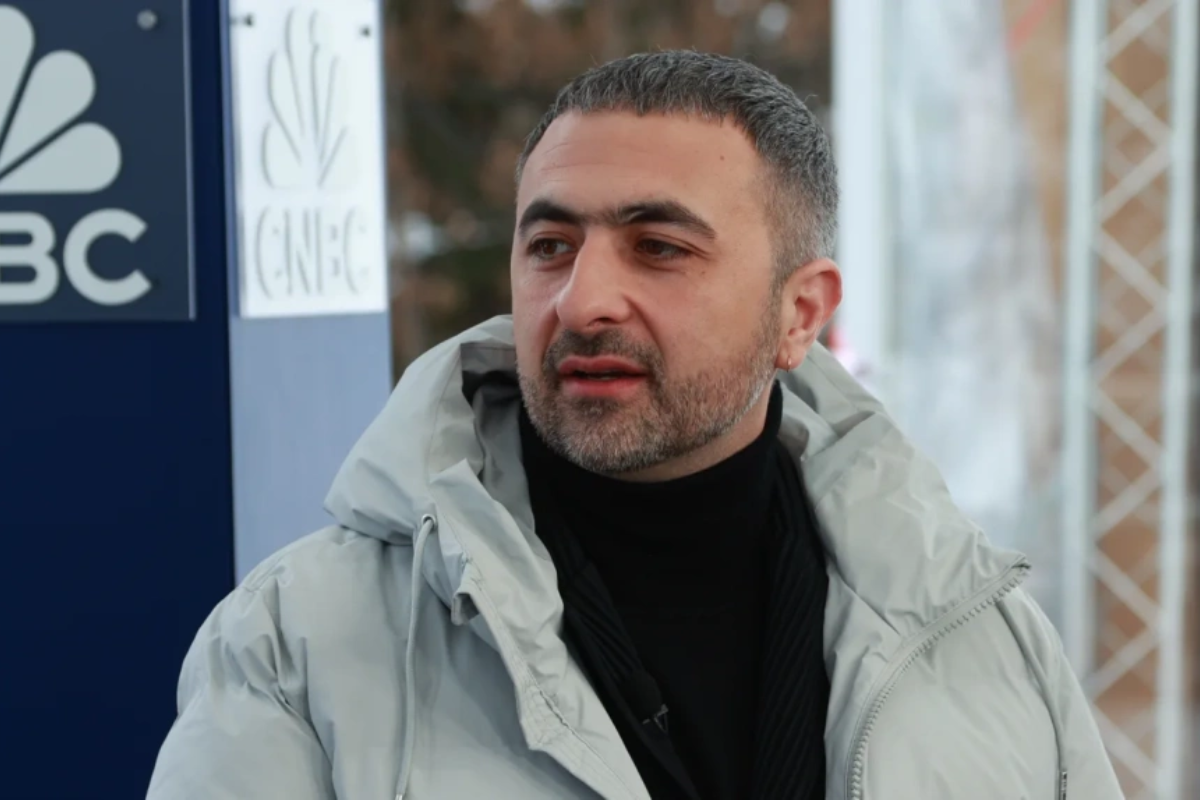 Microsoft lập nhóm Siêu trí tuệ MAI