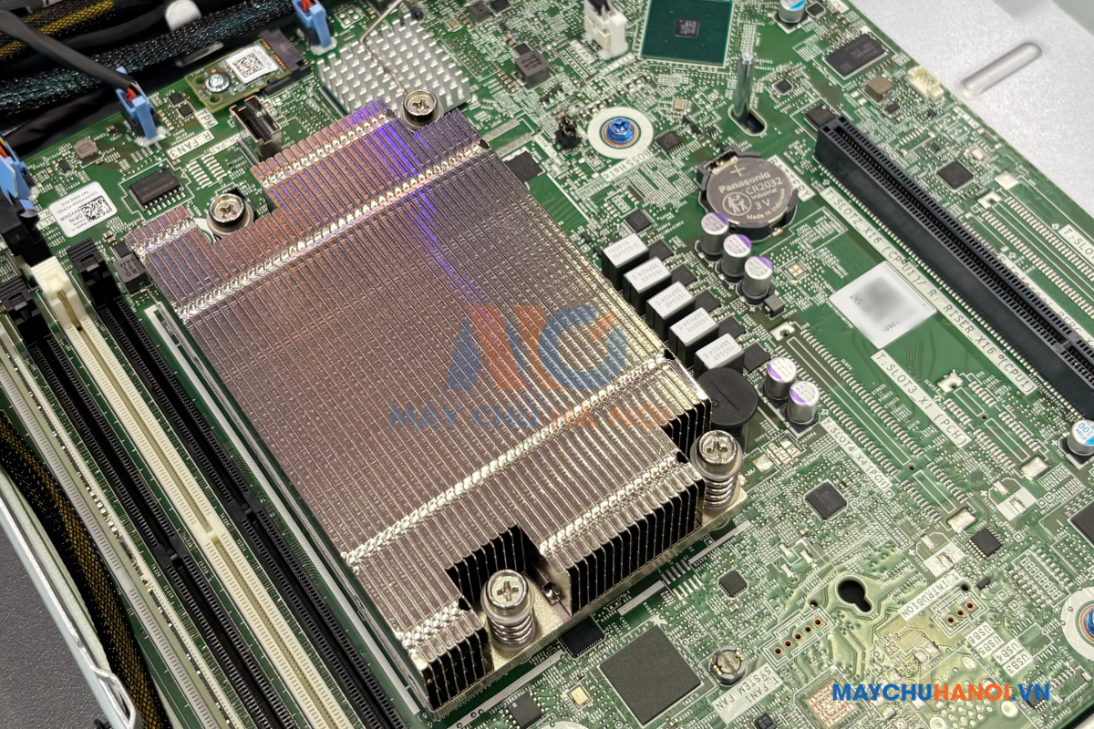 dell-r260-2-x-3.5-inch-trang-bị-bo-vi-xu-ly-intel-xeon-e2414