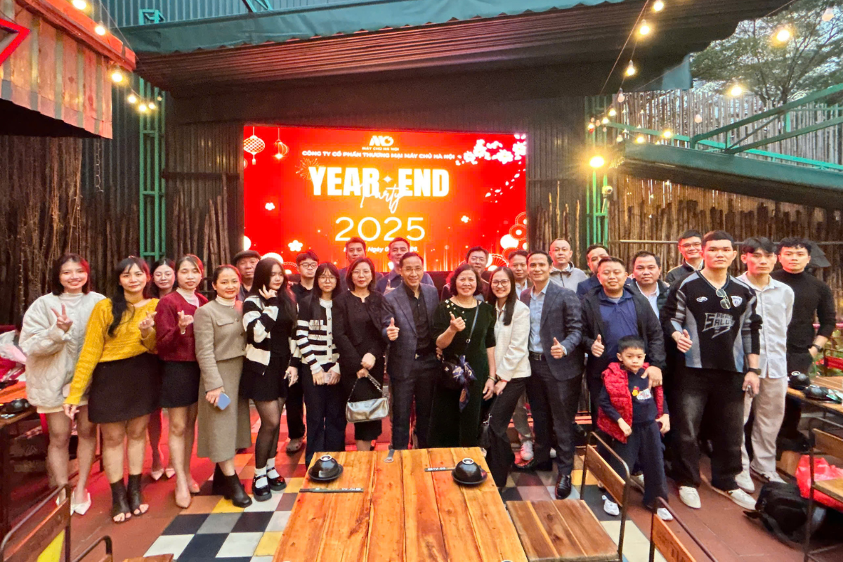 Tiệc Tất Niên Máy Chủ Hà Nội 2025