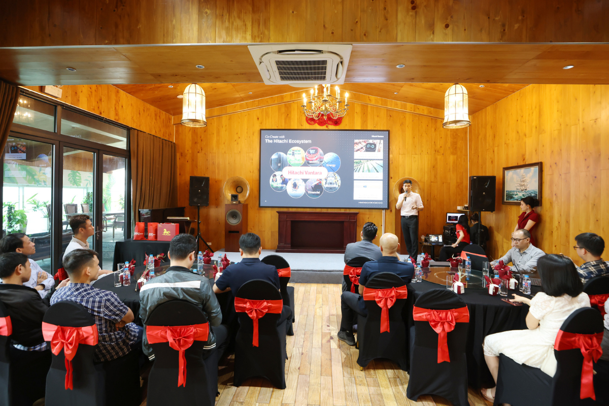 may-chu-ha-noi-co-co-hoi-lang-nghe-cac-chia-se-gia-tri-tu-cac-chuyen-gia-cong-nghe