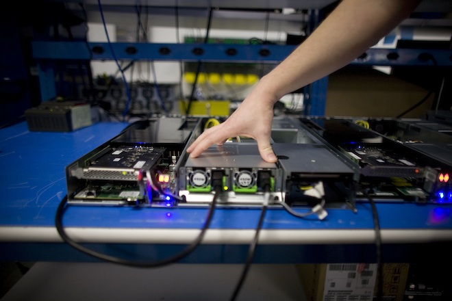 Những điều cần biết về phần cứng server máy chủ