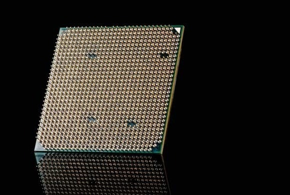 AMD cáo buộc Intel "mua chuộc" ứng dụng benchmark