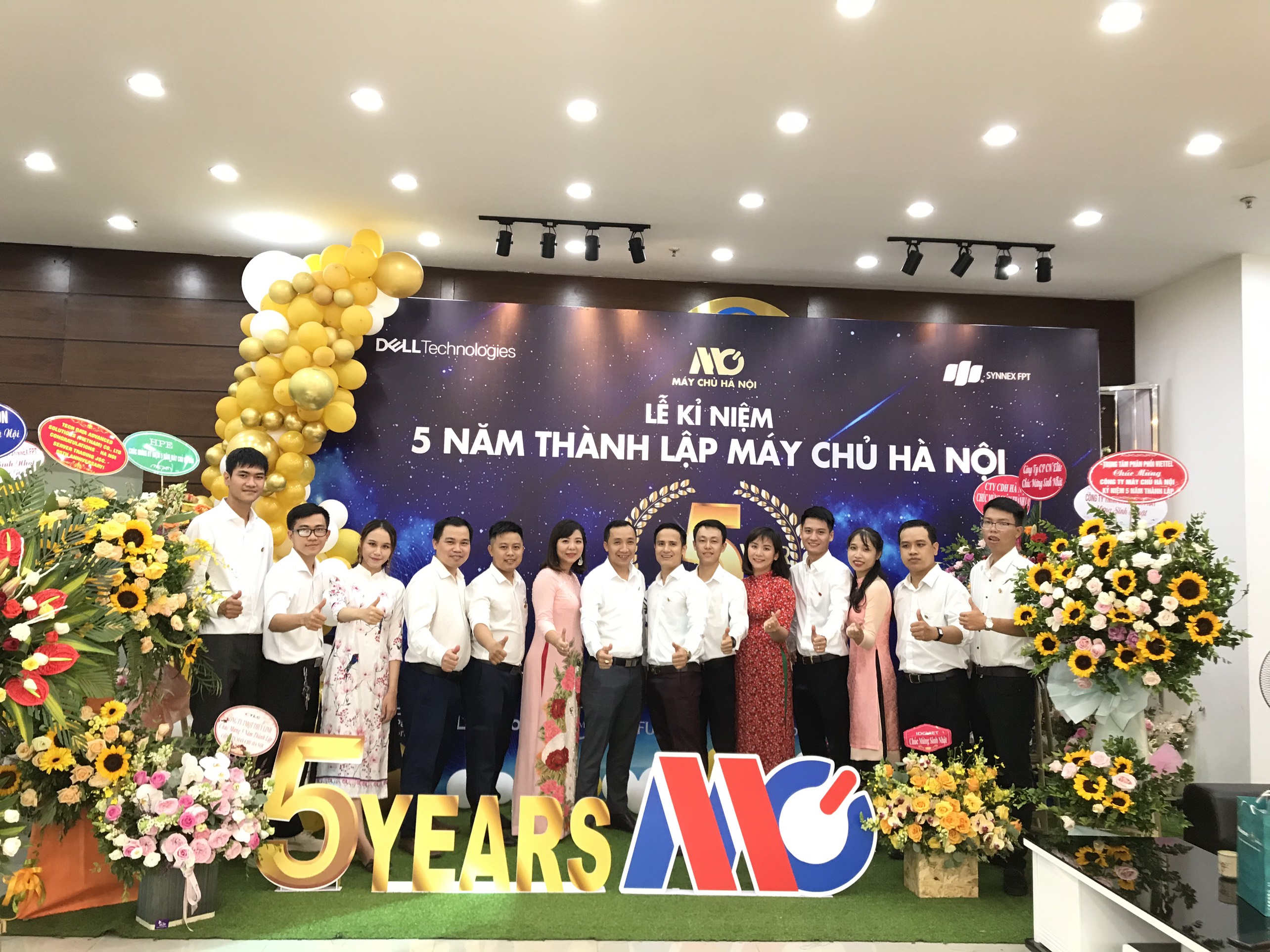 Lễ kỷ niệm 5 năm thành lập Máy Chủ Hà Nội